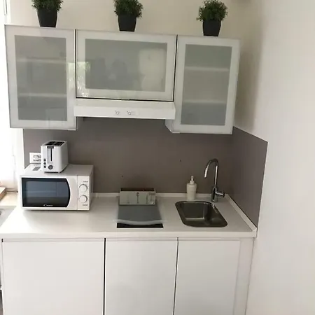 Bed & Breakfast Borgonove Rome